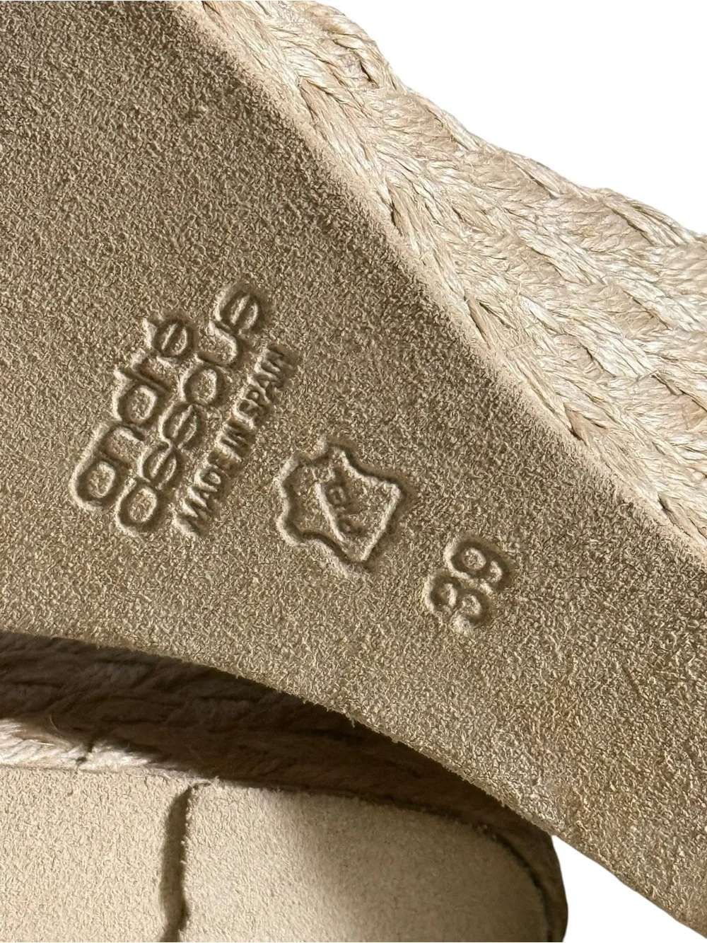 André Assous White Elastic Espadrille Wedge Sandals EU 39 US 9